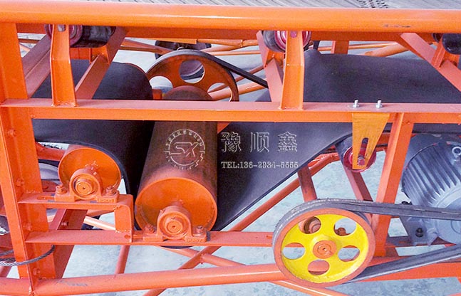 皮带输送机