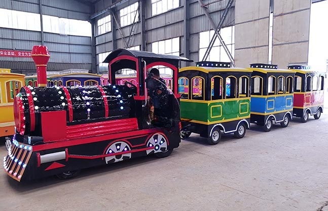 电瓶无轨小火车