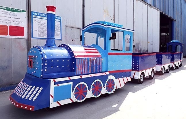 英伦电瓶无轨火车