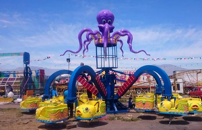 自控章鱼游乐设备