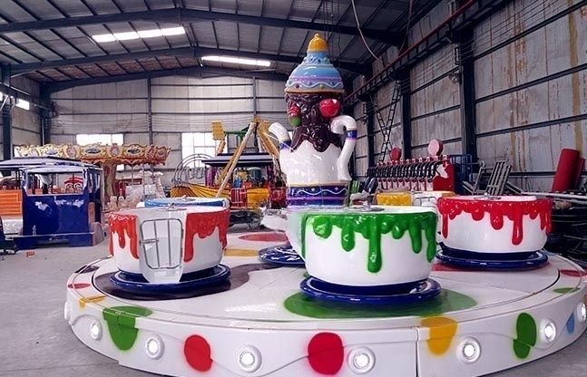 咖啡杯游乐设备