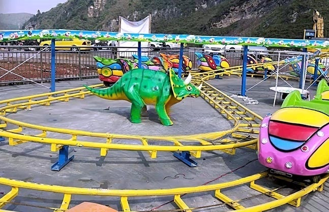 太空穿梭游乐设备