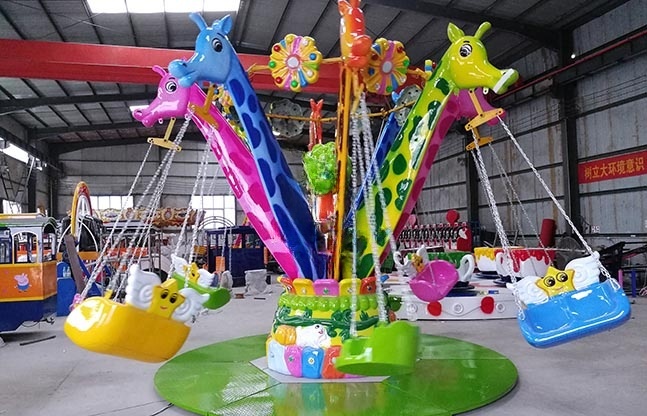 长颈鹿旋转飞椅