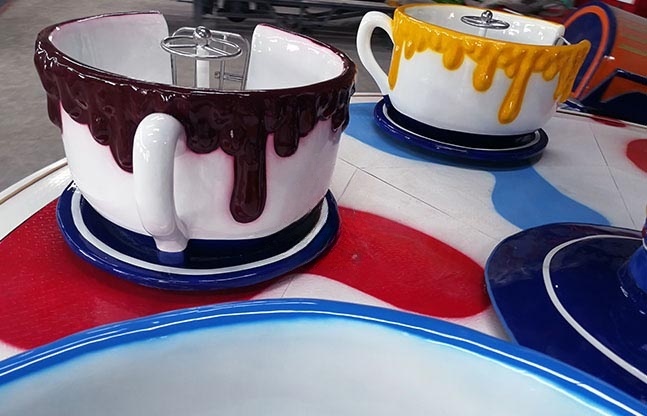 咖啡杯游乐设备