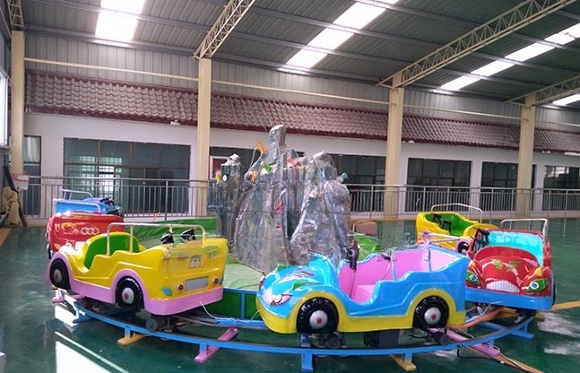 宝马飘车游乐设备