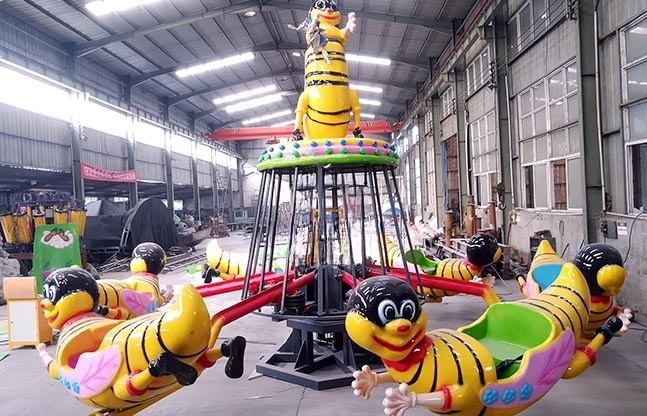 弹跳蜜蜂游乐设备