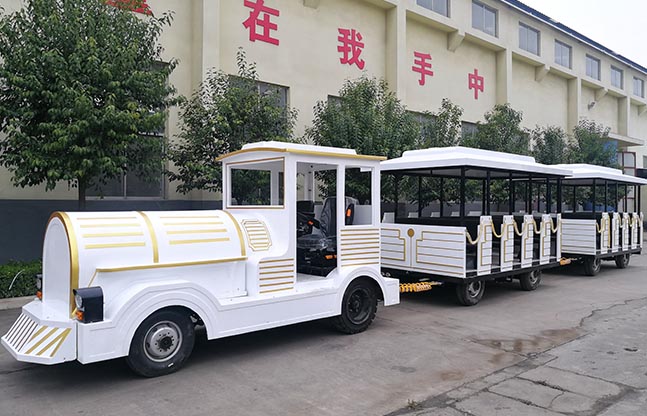 景点电动小火车