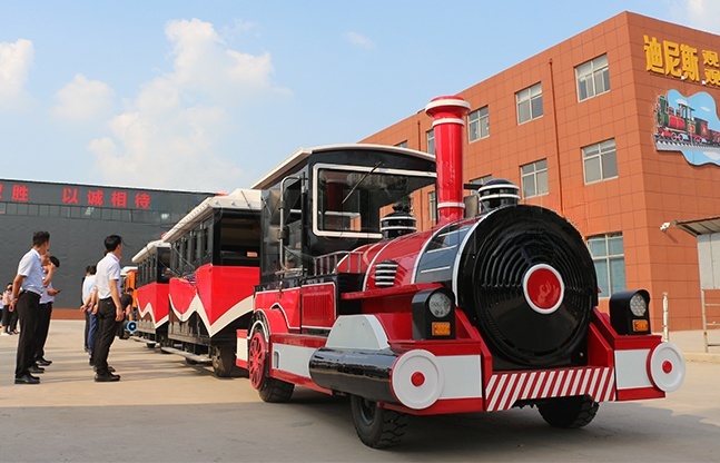 燃油无轨观光火车