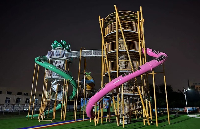 精灵塔游乐设备