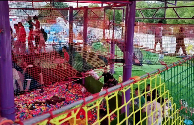 六角魔网游乐设备