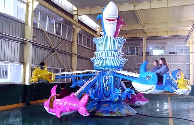 自控鲨鱼游乐设备