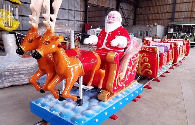 圣诞轨道小火车